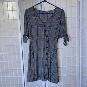 MNG Casual light gray dress. US 6.